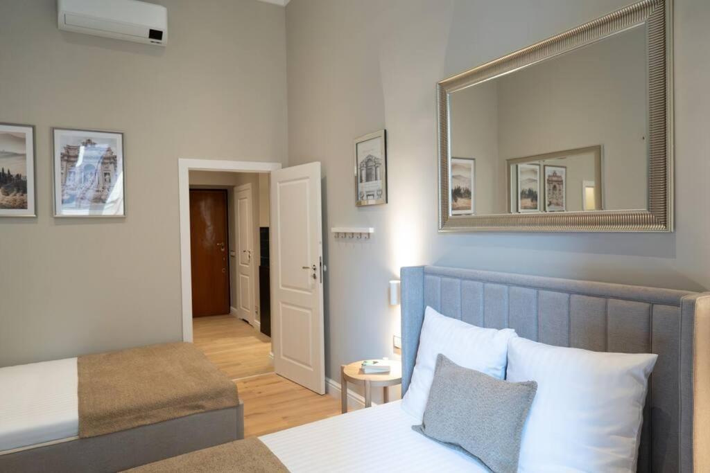 Rome City Center Apartment II Екстериор снимка